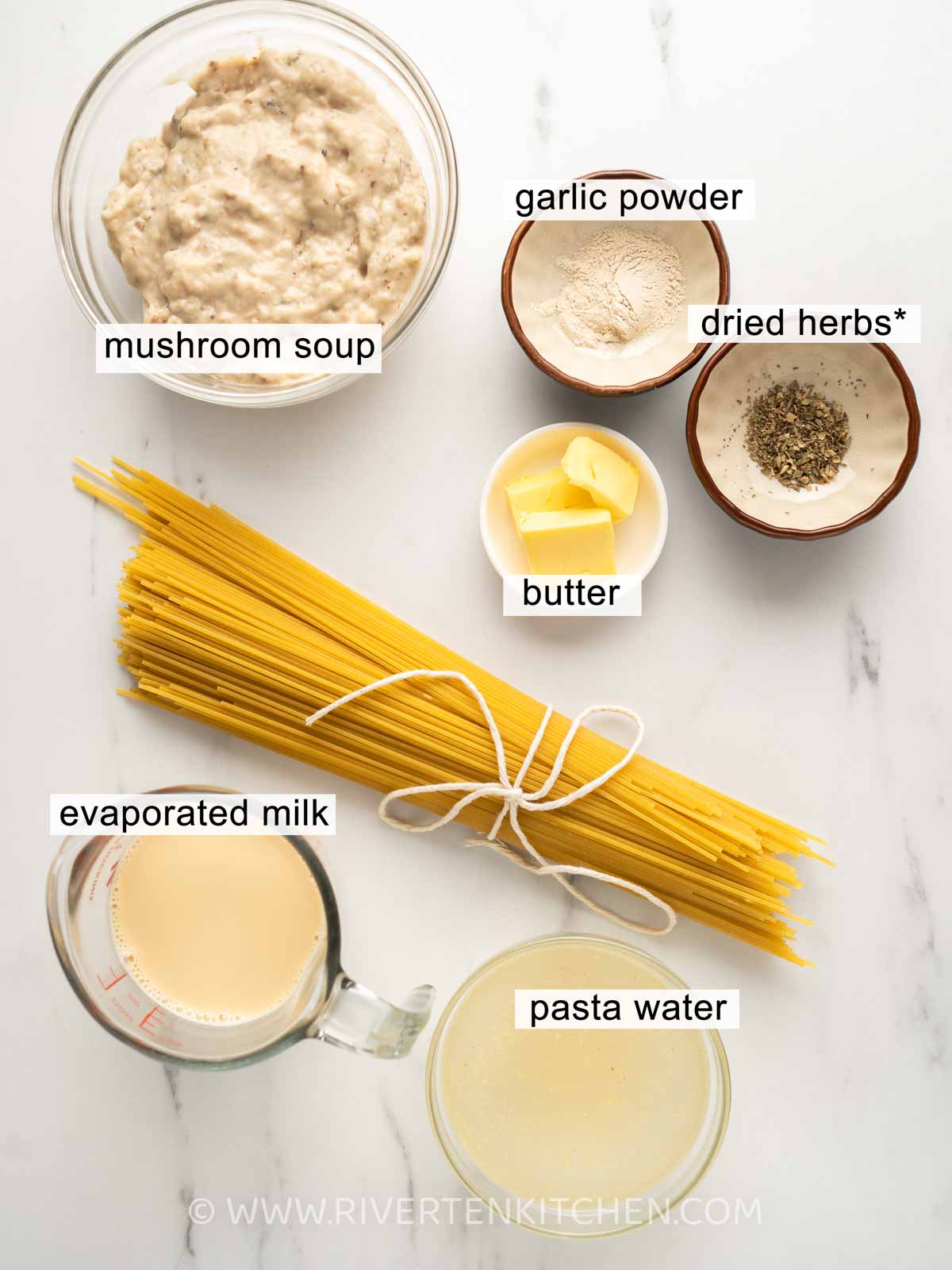 White Pasta sauce ingredients