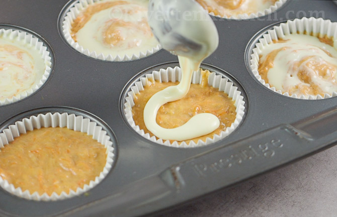muffin batter with cream cheese