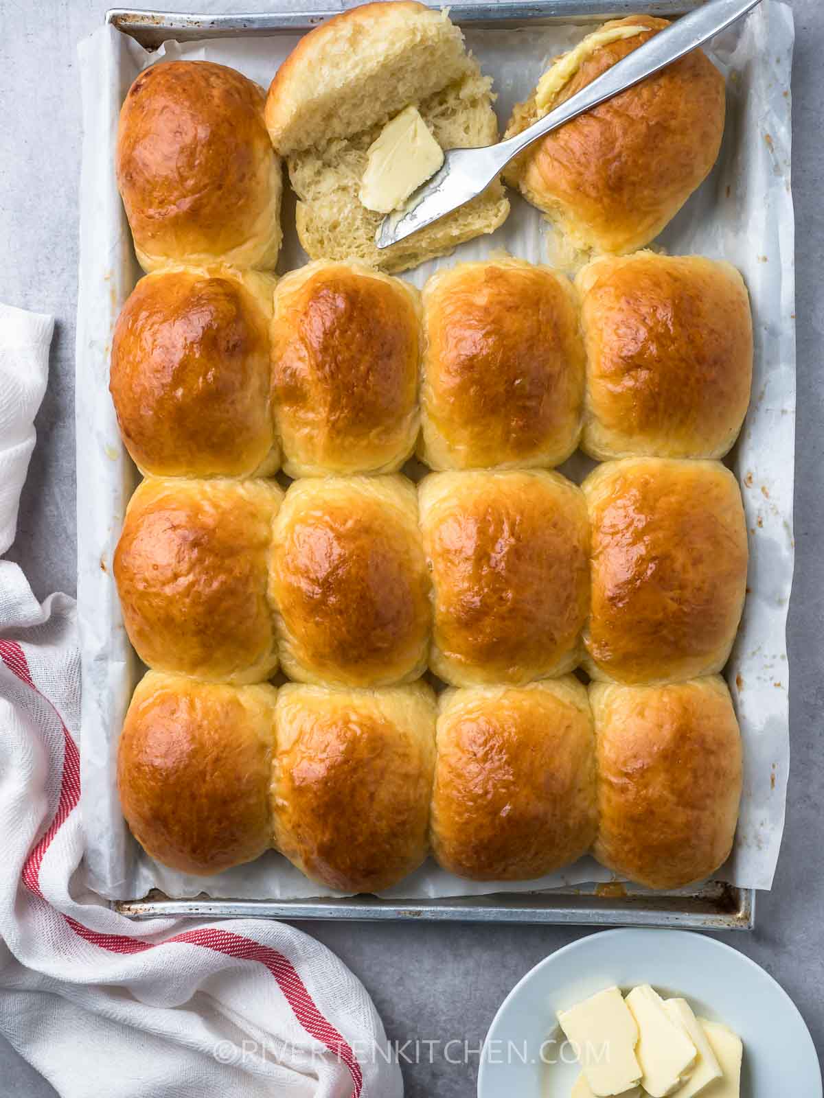 homemade butter dinner rolls