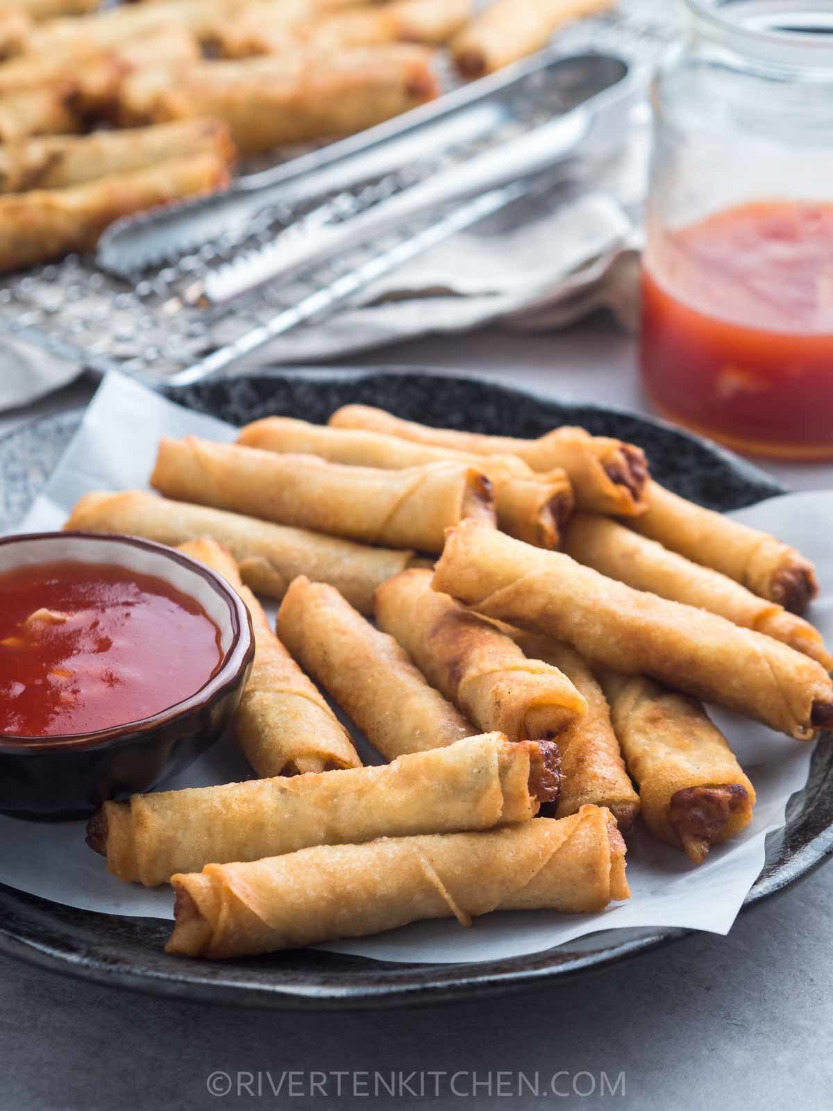Filipino Fried Spring Rolls with Sauce
